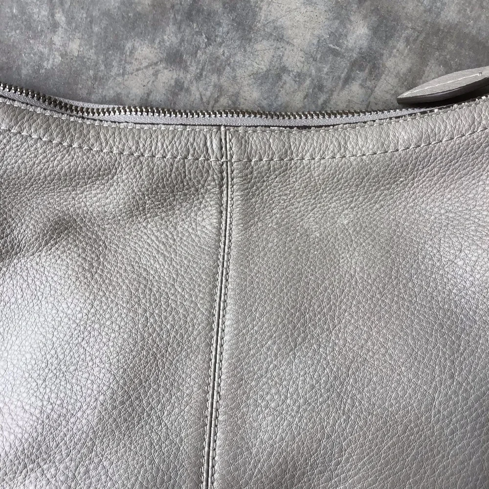 COACH Penelope Gray Pebble Leather Hobo Bag F19045 - Picture 6 of 8